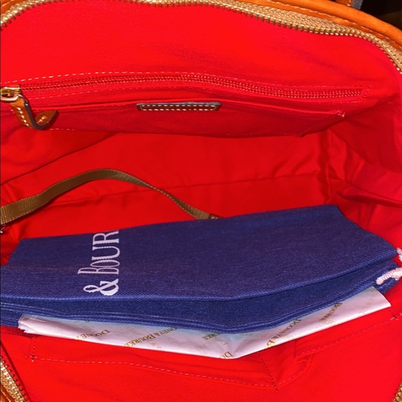 MWOT:DOONEY & BURKE NAVY BLUE PURSE - Picture 4 of 9